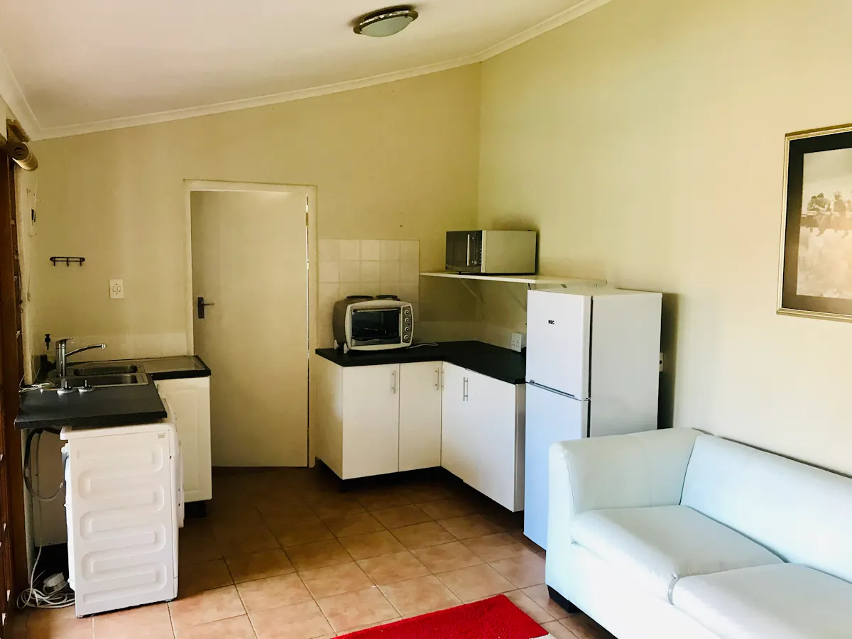 Studio Flatlet in Durban North – Durban North, Durban North | DigsConnect