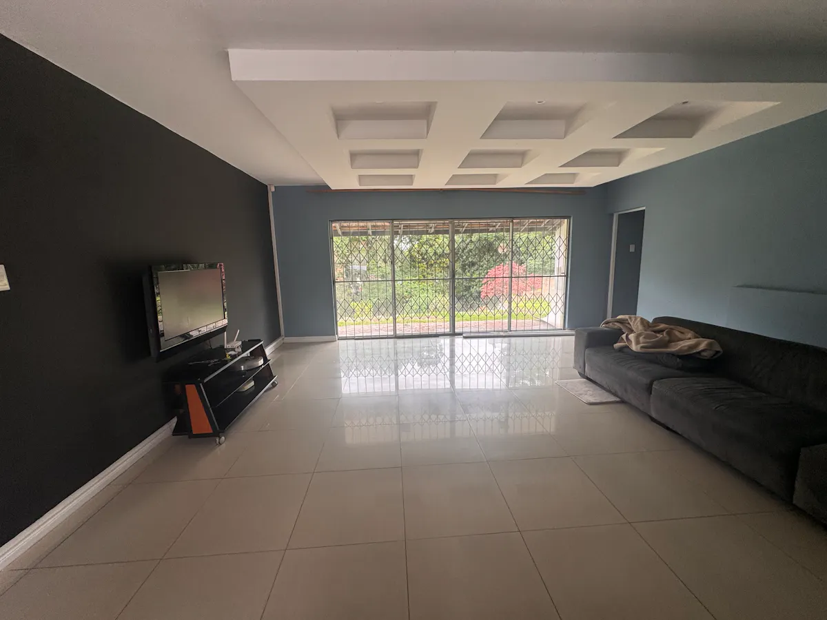 4 bedroom residence in The Wolds