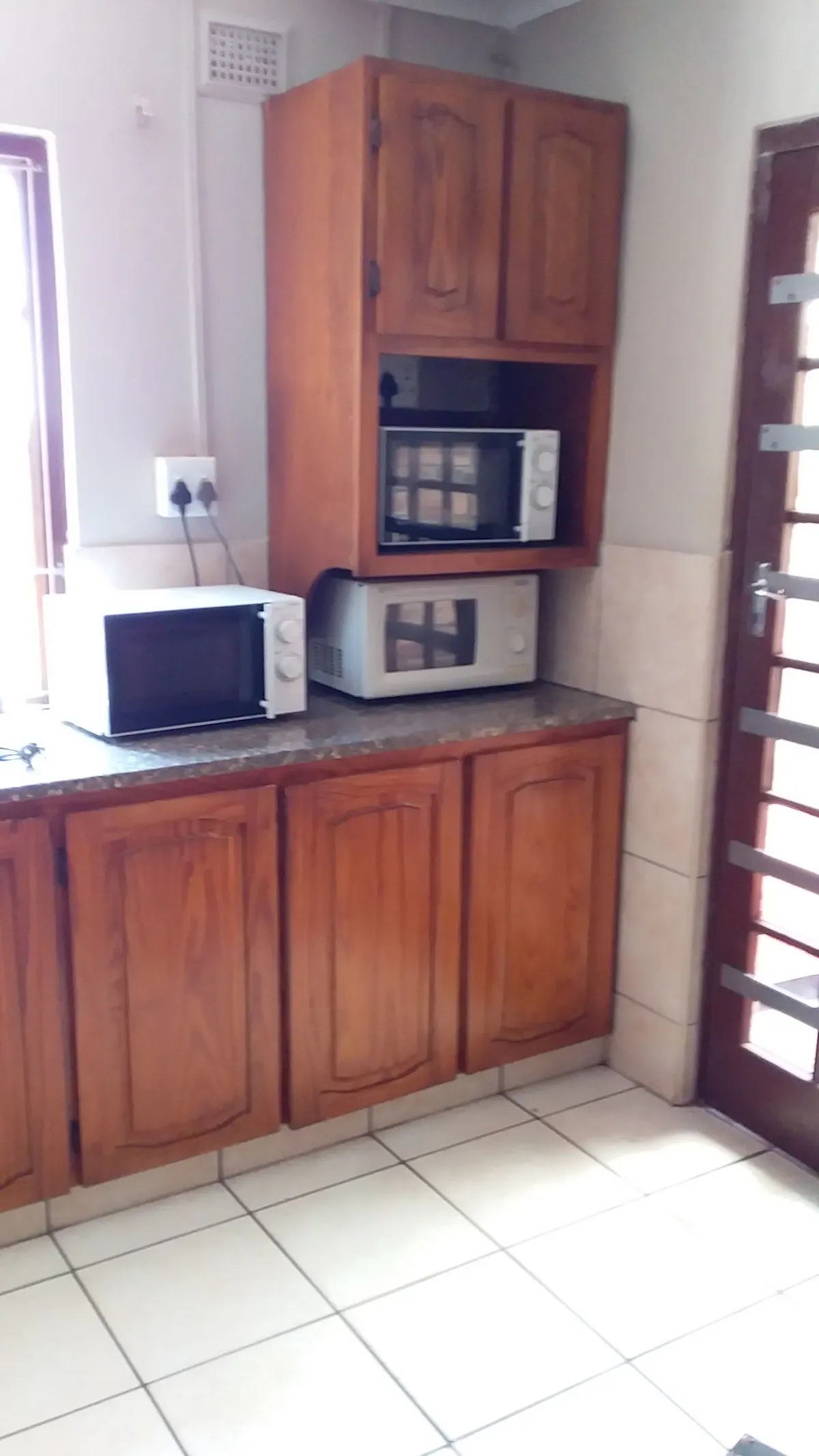1 bedroom residence in Durban North – photo 2