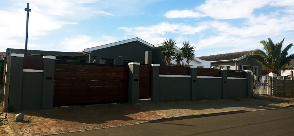 WELCOME TO CAPE TOWN, WELCOME TO YOUR HOME AWAY FROM HOME