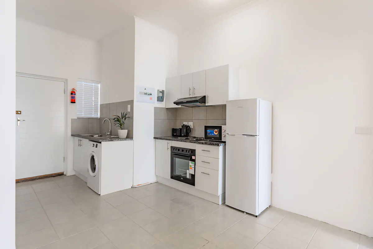 Two rooms available in a shared two-bedroom apartment – R7 ,250 per room. – photo 2