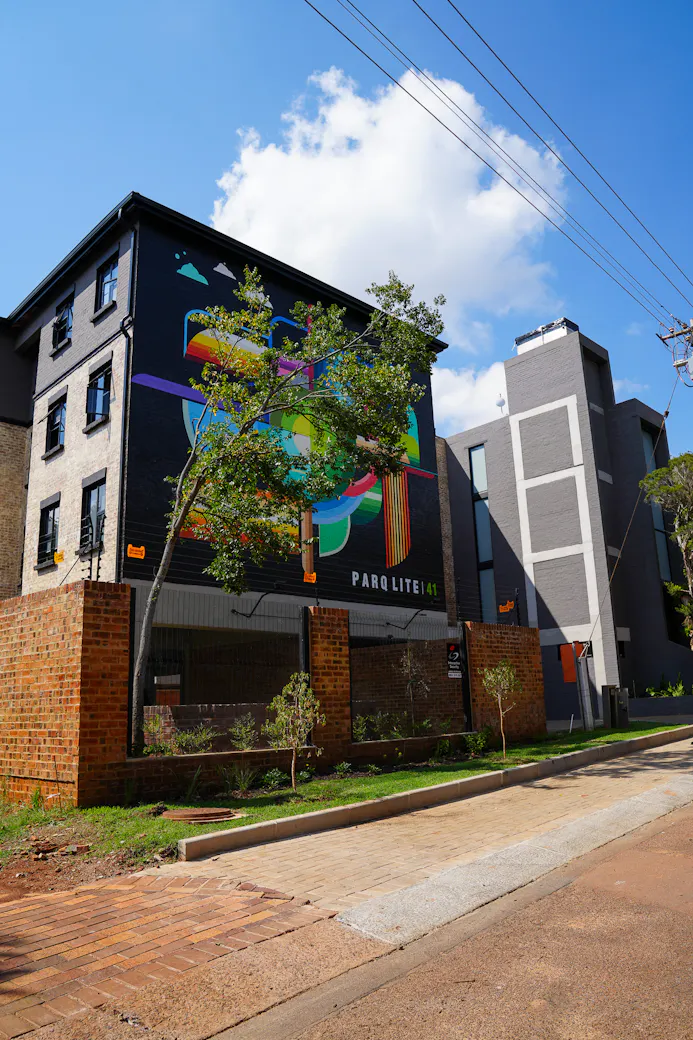 Parq Lite | Student accommodation: private student room in Lynnwood Glen, Pretoria