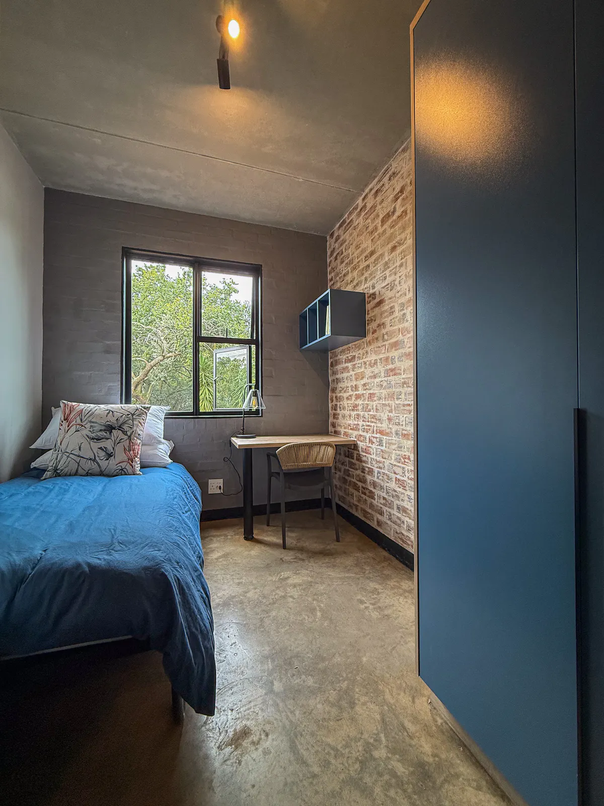 Parq Lite | Student accommodation: private student room in Lynnwood Glen, Pretoria