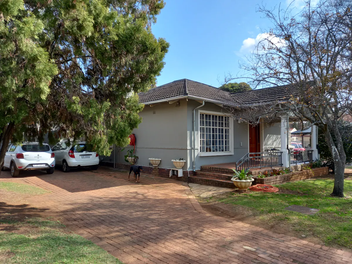 12 bedroom house in Hatfield available for 2027