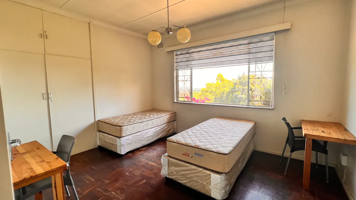 Students Accommodation residence in Auckland Park: private student room in Auckland Park, Johannesburg