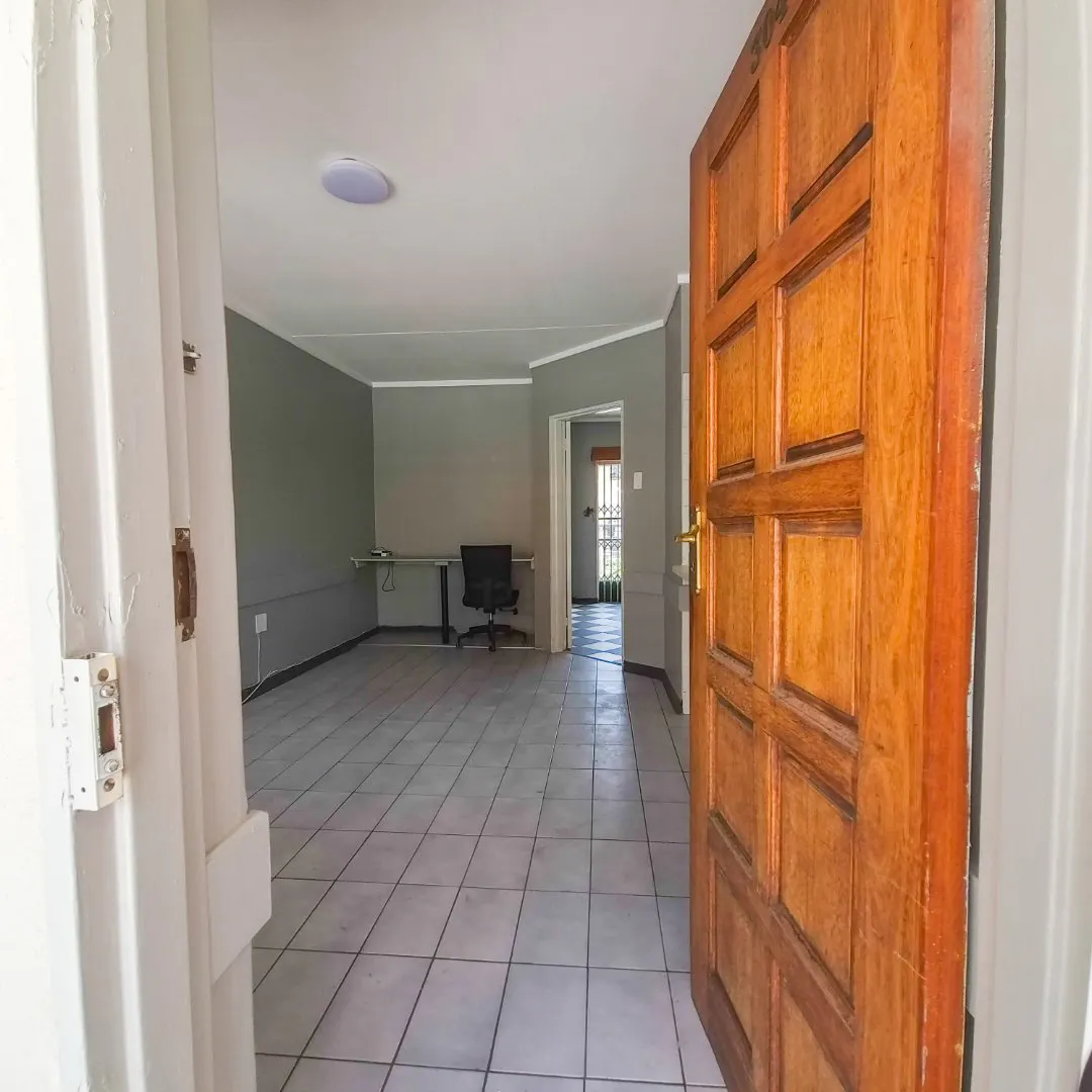 Twin Share 1-Bedroom Apartment – photo 2