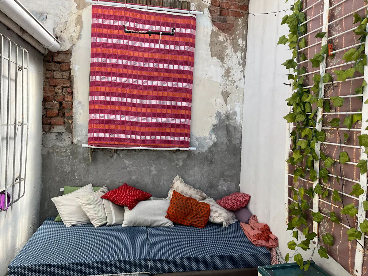 5 Bedroom house with secure parking in Obz – photo 2