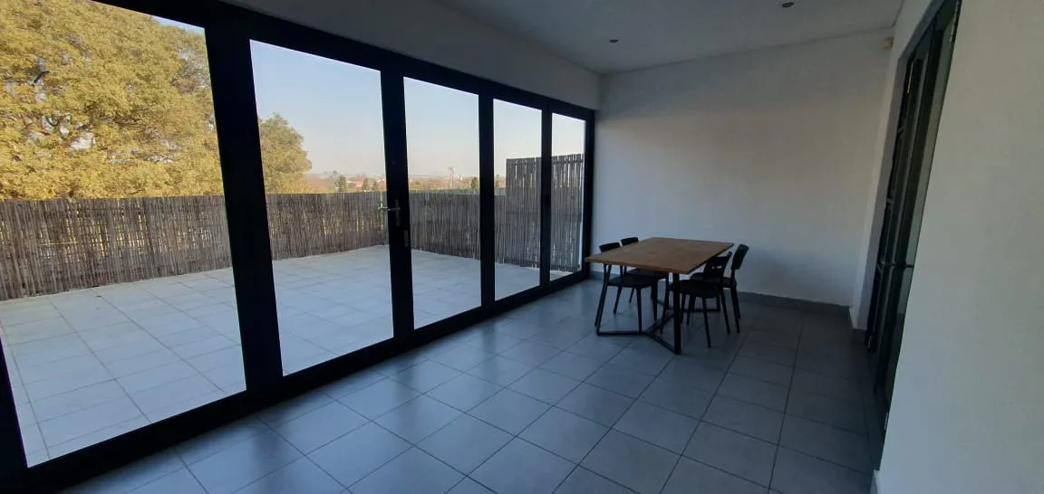 2 bedroom apartment in Stellenbosch Central – photo 2