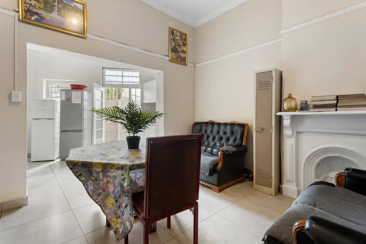 Room To Rent In A 9 Bedroom House In Observatory – photo 2