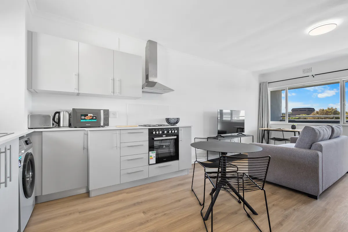 Studio Apartment To Rent In Rondebosch.