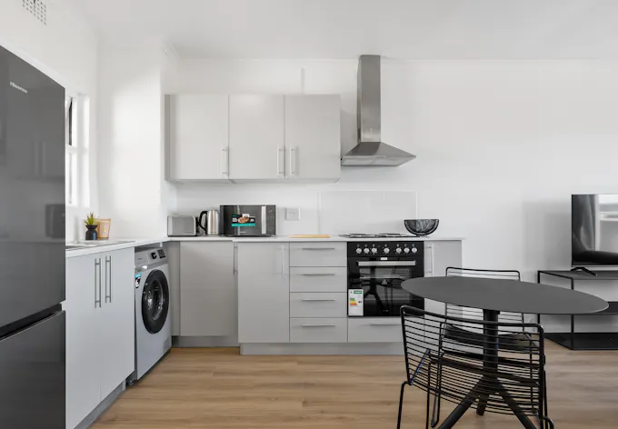 Studio Apartment To Rent In Rondebosch. – photo 2