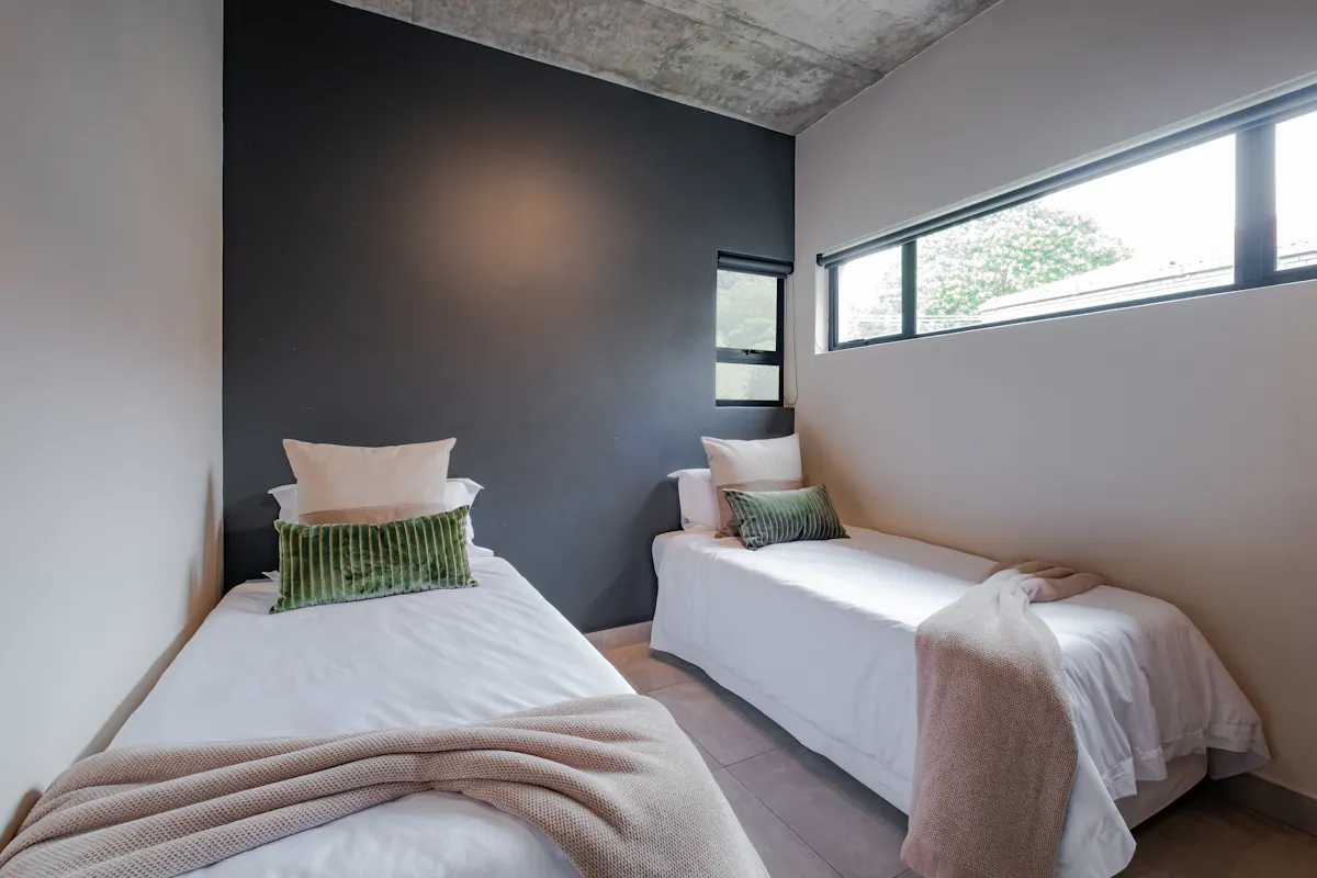 The Aura at Waterkloof Park: private student room in Ashlea Gardens, Pretoria