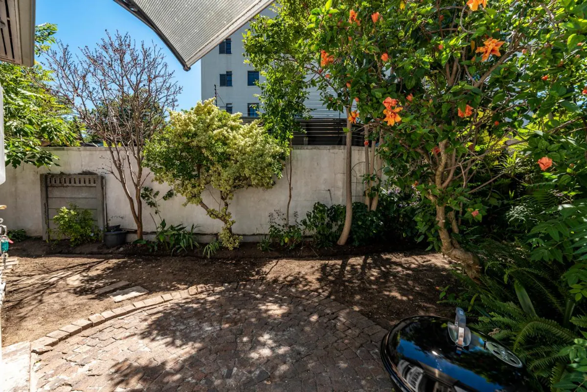 RL575 – photo 2