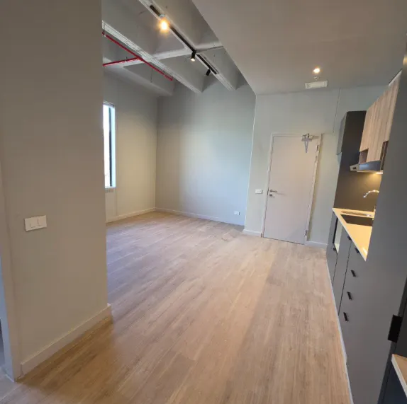 Modern 2 Bedroom Apartment | The Acre – photo 2