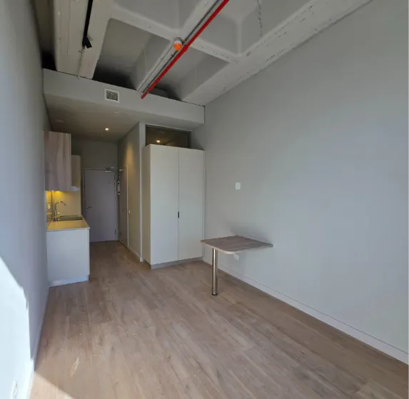 Modern Micro Studio Apartment | The Acre – photo 2