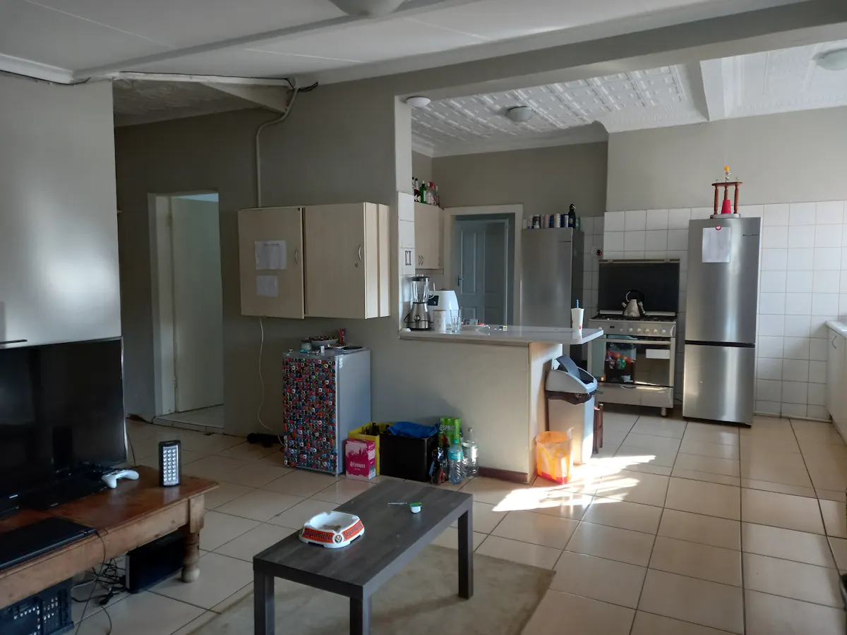 11 bedroom house in Hatfield available for 2027 – photo 2