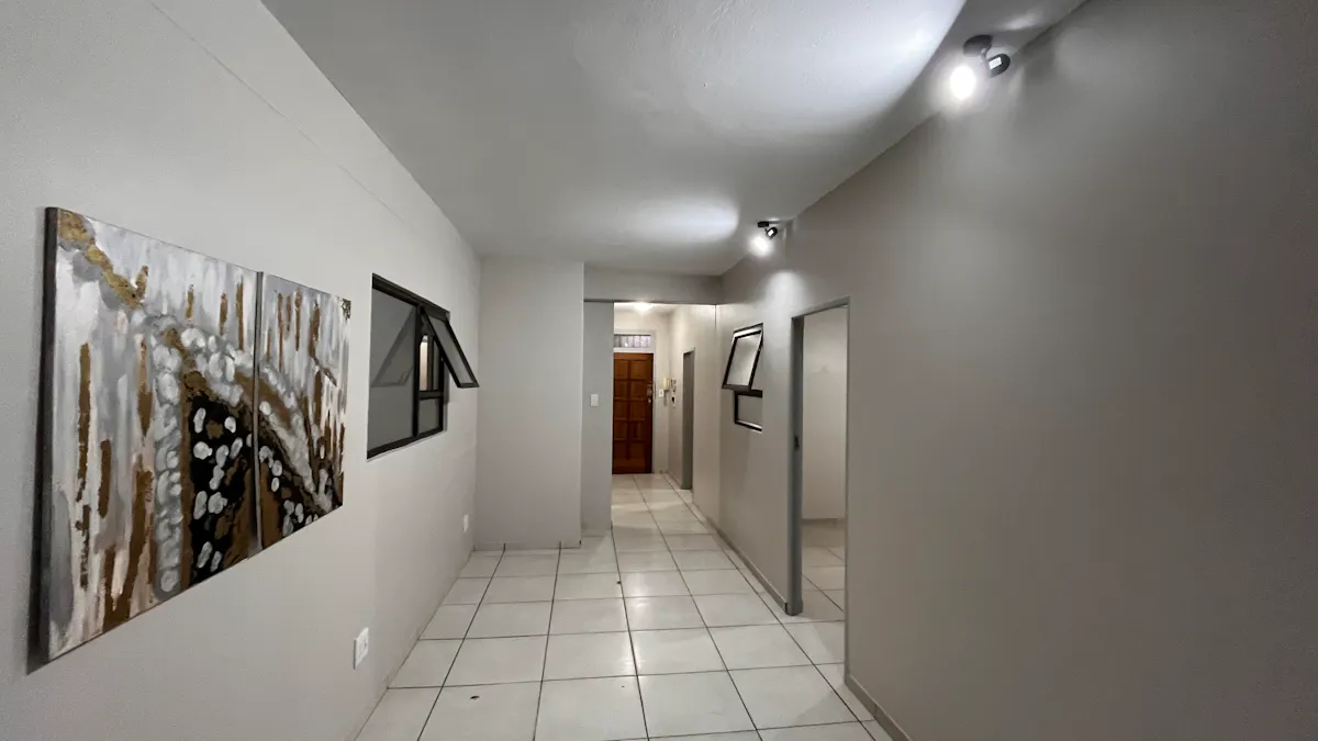 Fully Furnished 5 Bedroom Apartment in Sunnyside