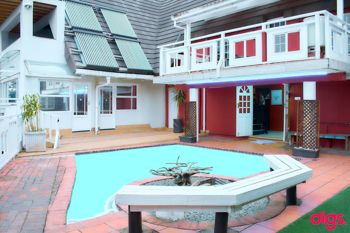 Westville Lodge | Independent Private Studio units. Own upmarket private room. Own appliances.Own entrance. Own entrance.