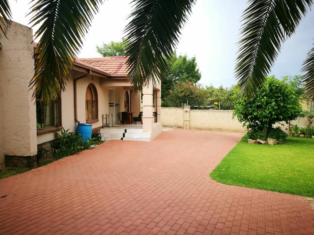 Accommodation for students studying in Midrand,Waterfall and Sandton – photo 2