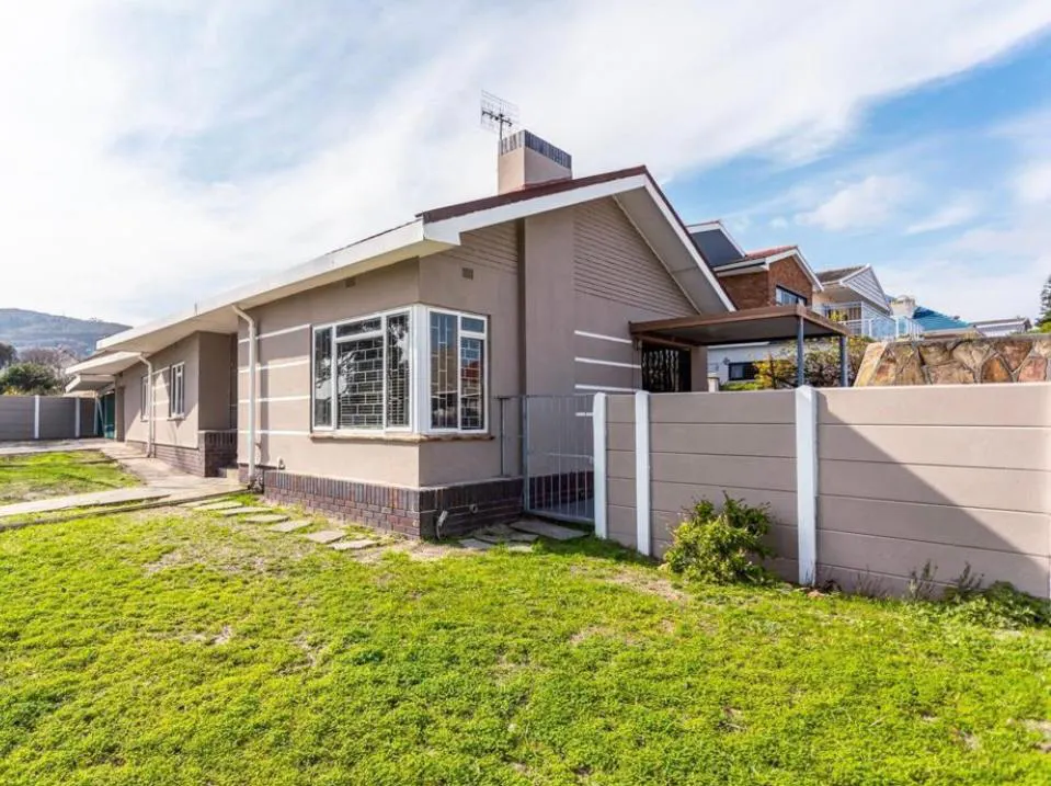 Upper Avondale Accommodation - Safe, convenient and affordable