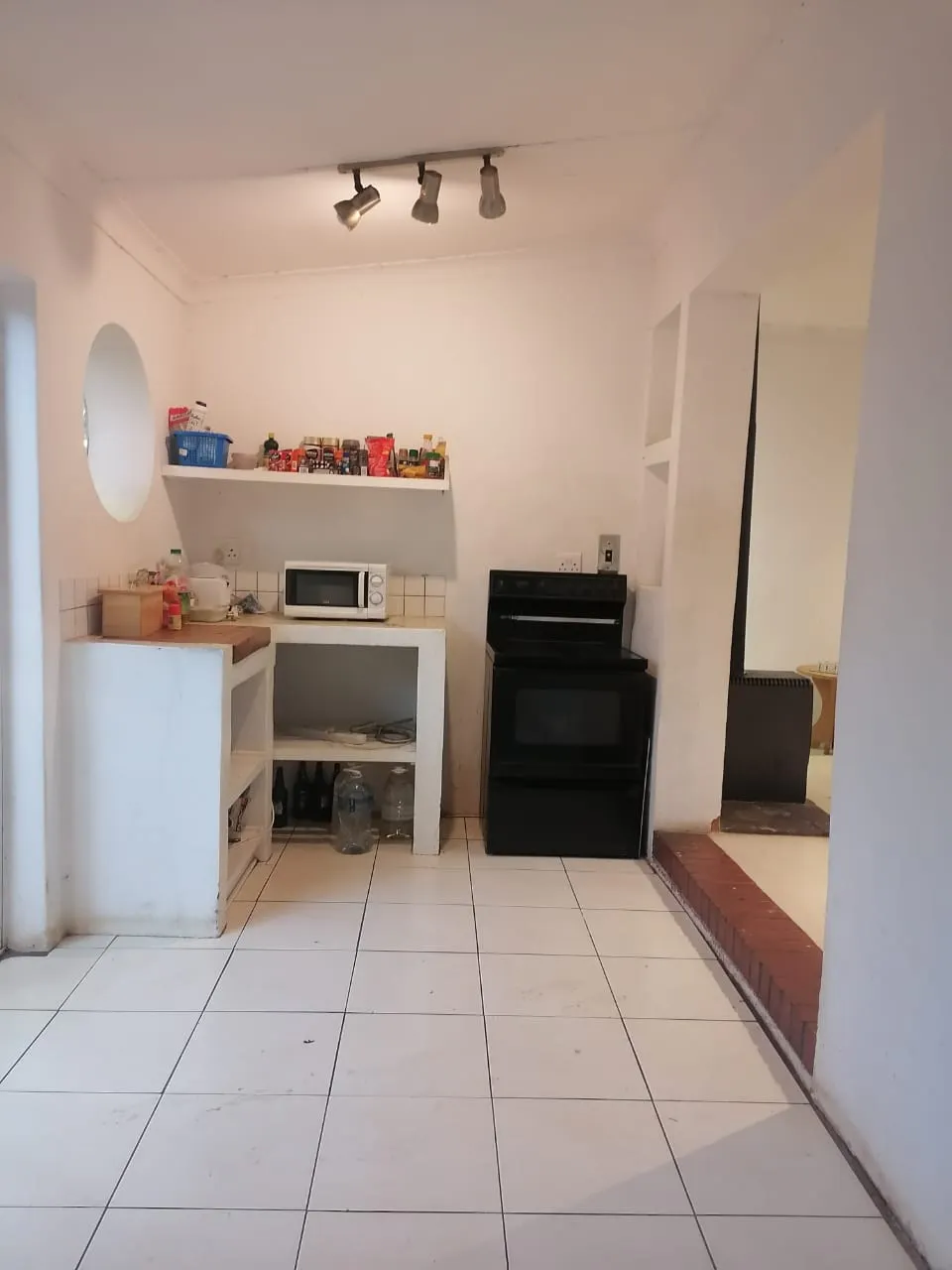 6 bedroom house in Melville