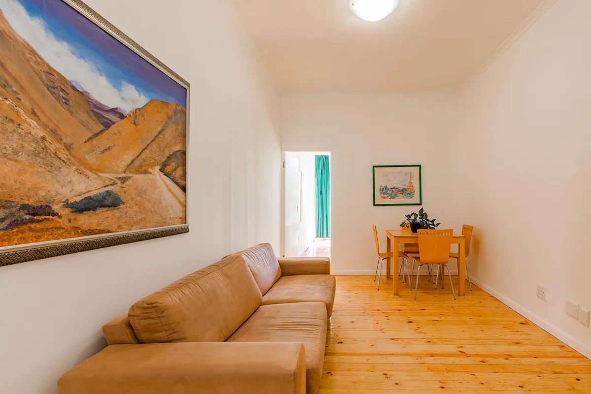 Semi-Furnished 1 Bedroom Apartment in Mowbray - June 2026 – photo 2