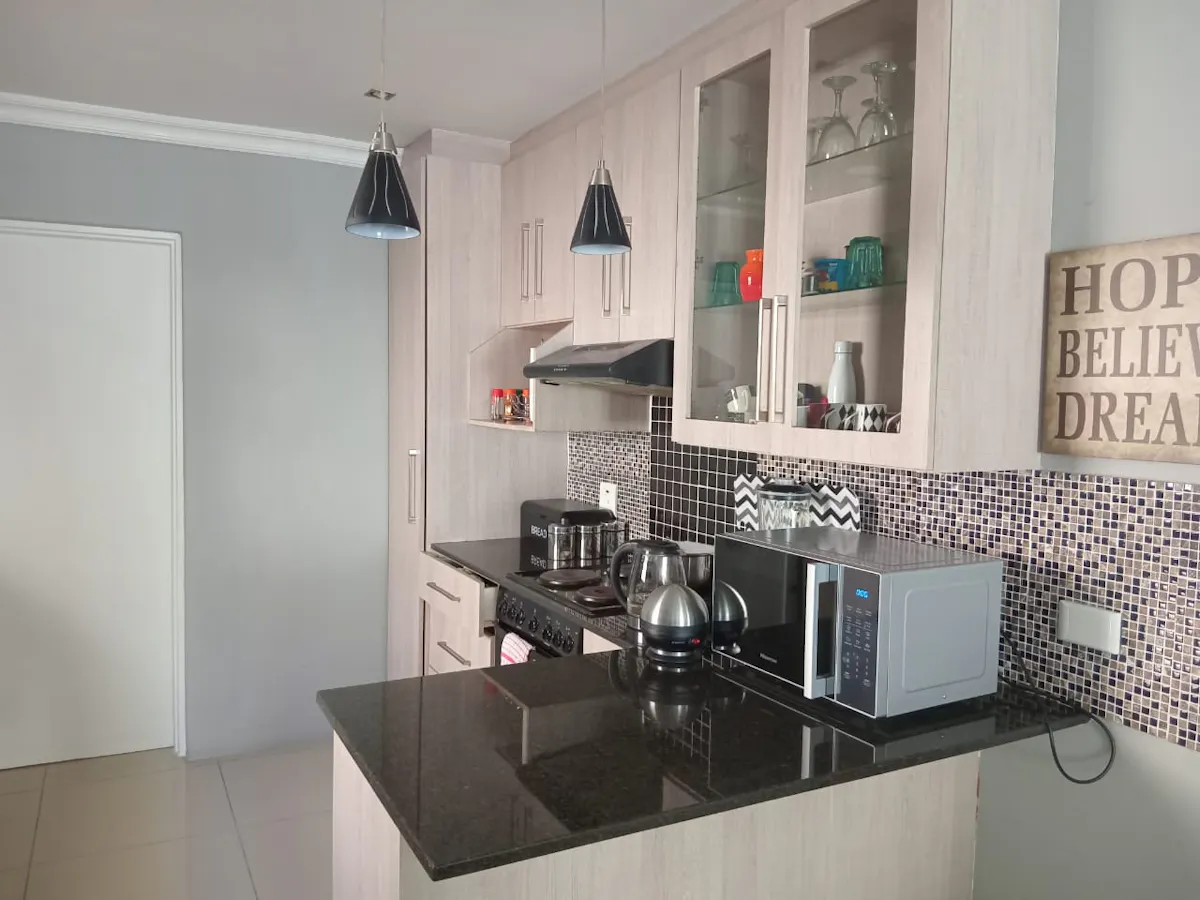 2 bedroom for students & young professionals in Fairview