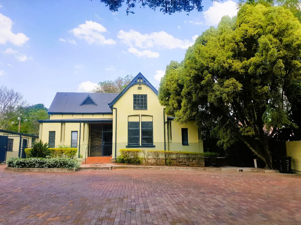 11 bedroom house in Pretoria - Loftus Sunnyside area
